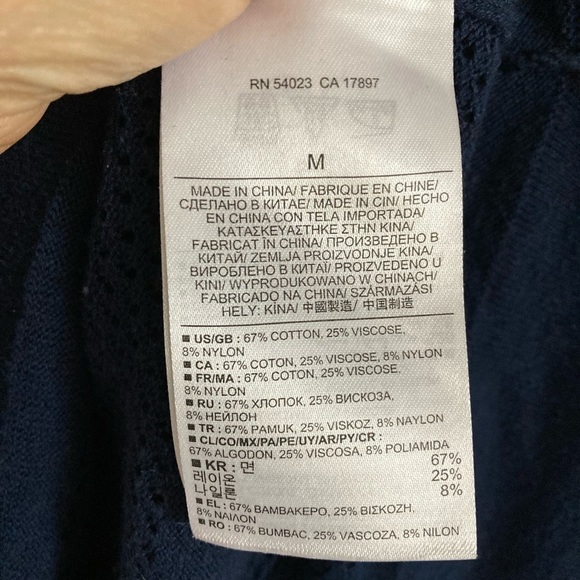 BANANA Republic Sheer Light Navy Cotton Summer Sweater. Size M - Picture 7 of 8